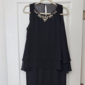 Size 8 Vince Camuto LBD